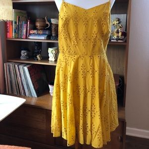 Old Navy - Fit & Flare Eyelet Sundress -Large